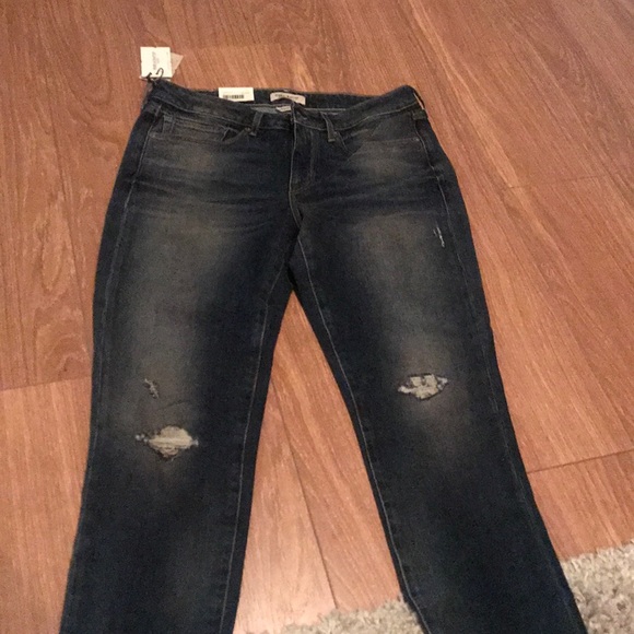 LEVI’S Skinny Dark Wash Jeans - Picture 4 of 4